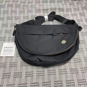 Lululemon All Night Festival Bag 5L